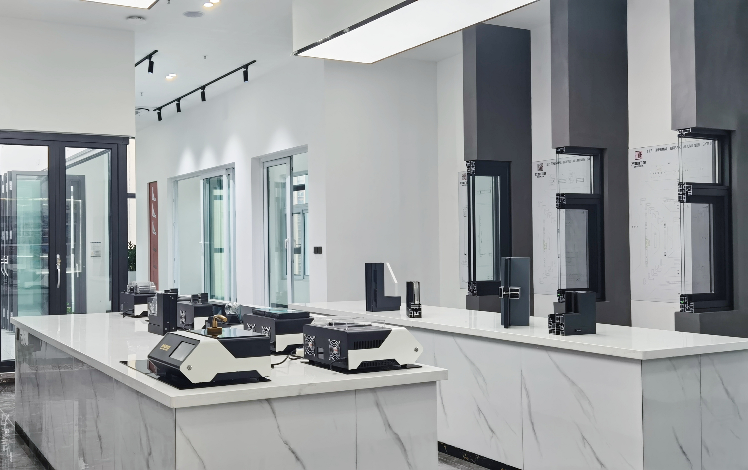 Showroom Display 1