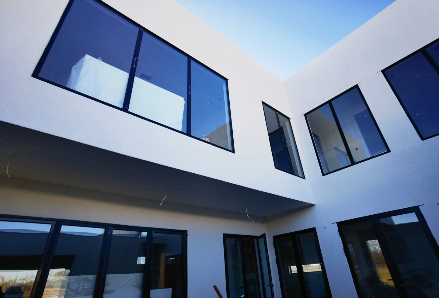 CBMmart Engineering Aluminum Alloy Doors Windows Bulk Custom Supermarket Exterior Anti-theft Pressure Resistant Minimalist