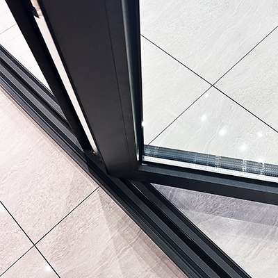 Folding Outwards Water Barrier Edge Inside
