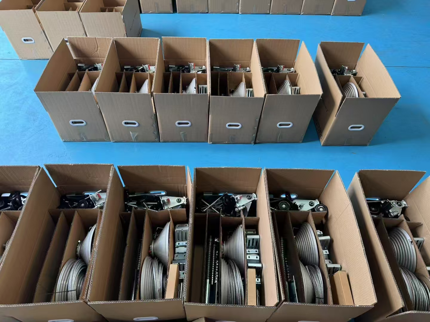 External Roll Type Metal Aluminum Alloy Industrial Lifting Door Heavy Duty Drum Spiral High Speed Door