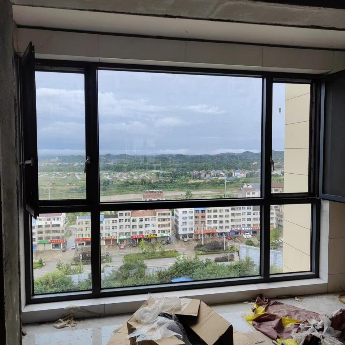 Window configuration 2